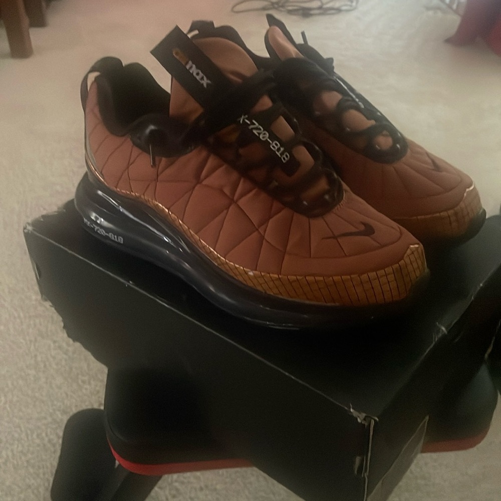 Nike air max mx720